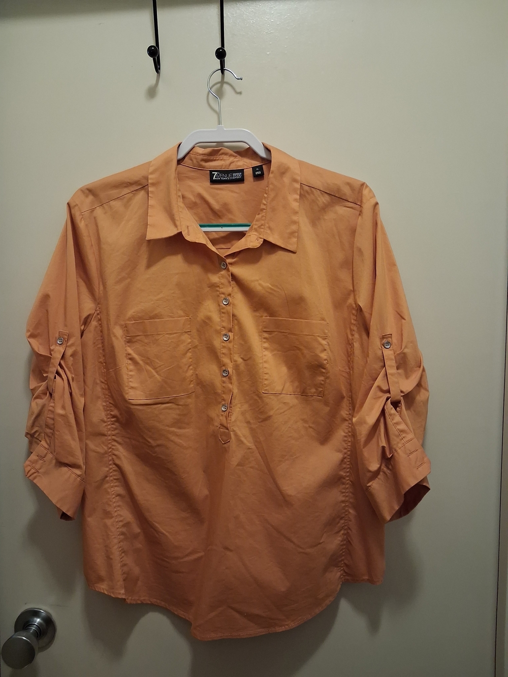 Zenana Outfitters Women's Orange Button-Down Roll-Tab Shirt